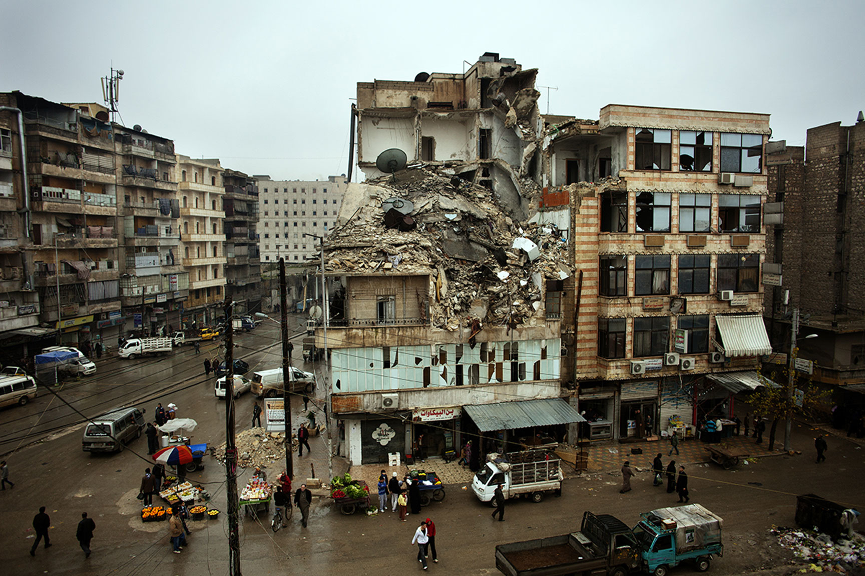 SYRIA_ALEPPO_STREET_20121207--204.jpg